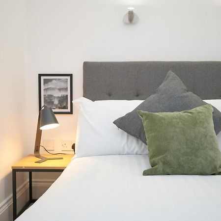Lovely 2 Bedroom Apartment In Preston Preston  Exterior foto