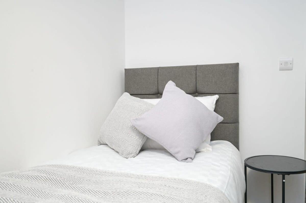 Lovely 2 Bedroom Apartment In Preston Preston  Exterior foto