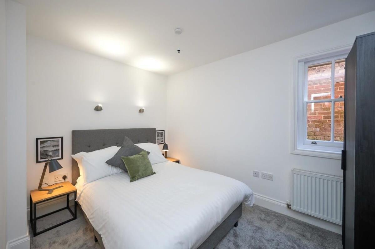 Lovely 2 Bedroom Apartment In Preston Preston  Exterior foto