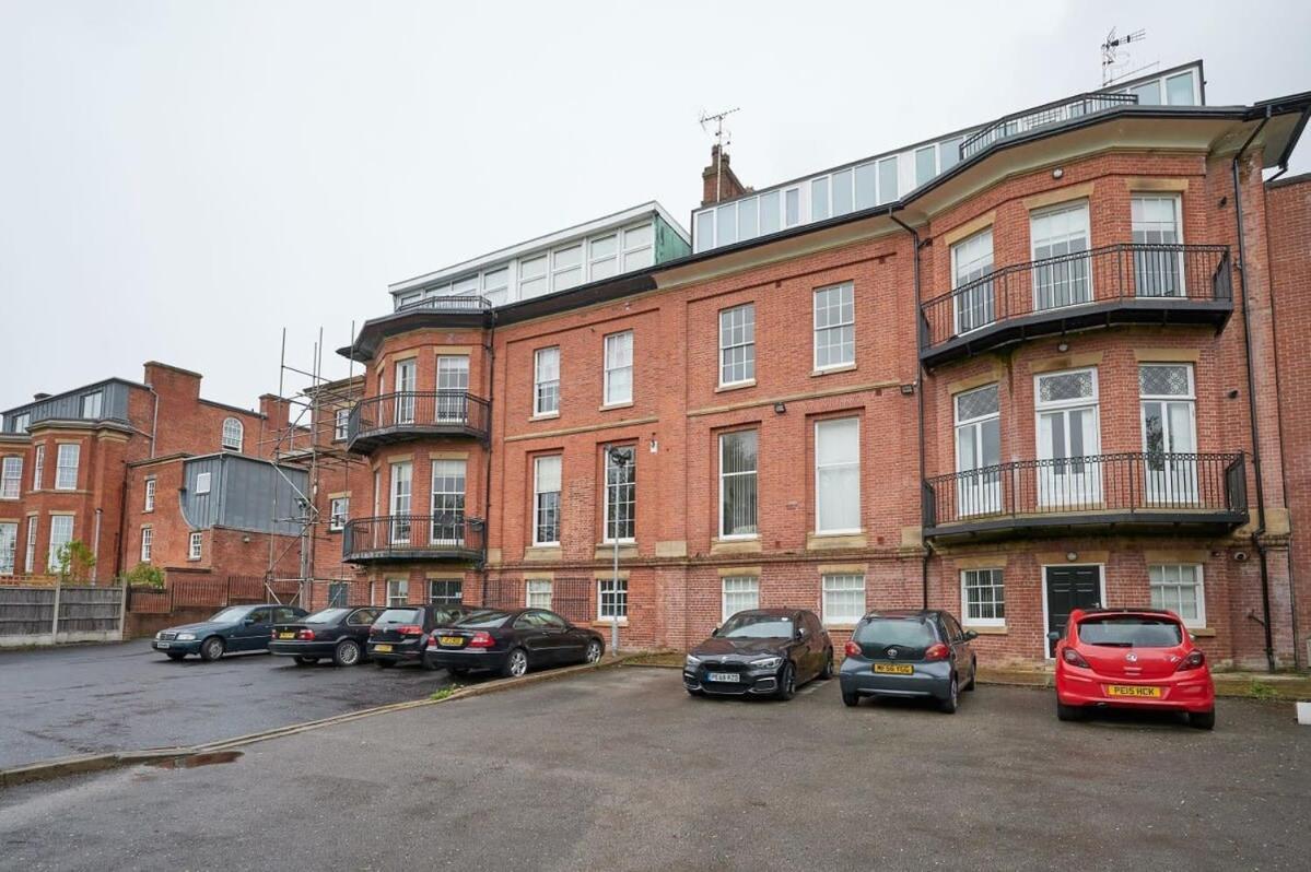 Lovely 2 Bedroom Apartment In Preston Preston  Exterior foto